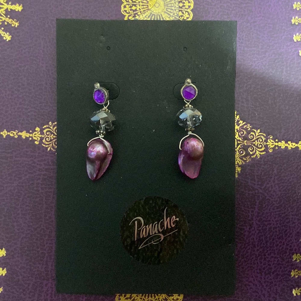 Fusha pearls and ski crystal, sterling earring.